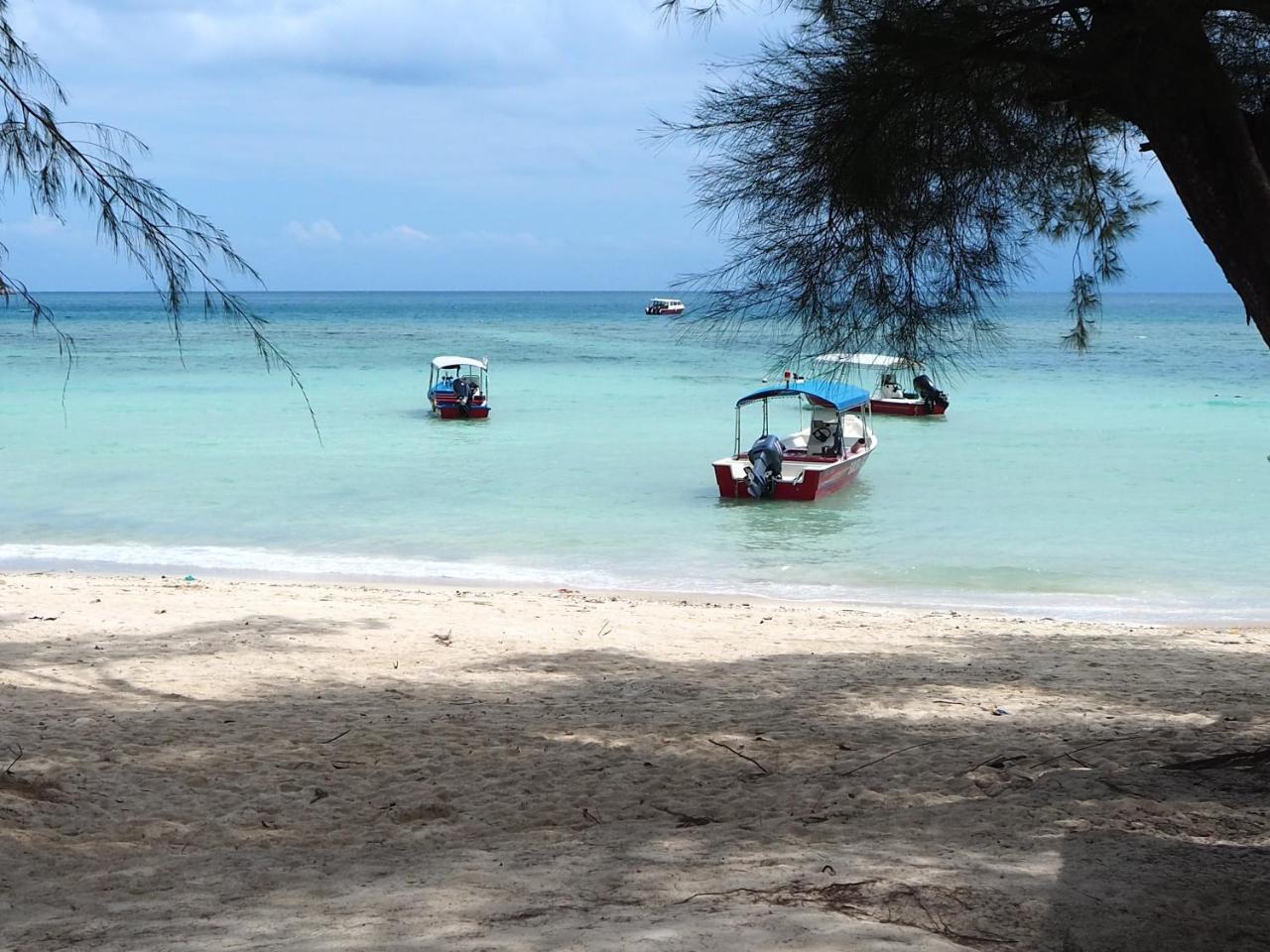 Resor Samudra Pulau Perhentian Besar